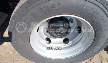  MICRO-ÔNIBUS RODOVIÁRIO VOLARE ATTACK 9 MBB LO 916 ANO 2022/2023 31 LUGARES / JANELAS DE ABRIR / PAREDE SEPARAÇÃO / ASSOALHO AMADEIRADO / AR CONDICIONADO – REF 1024  cheio